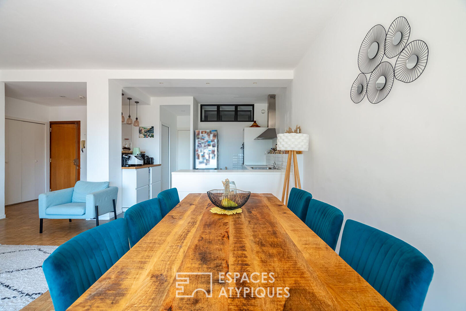 Apartment with open view