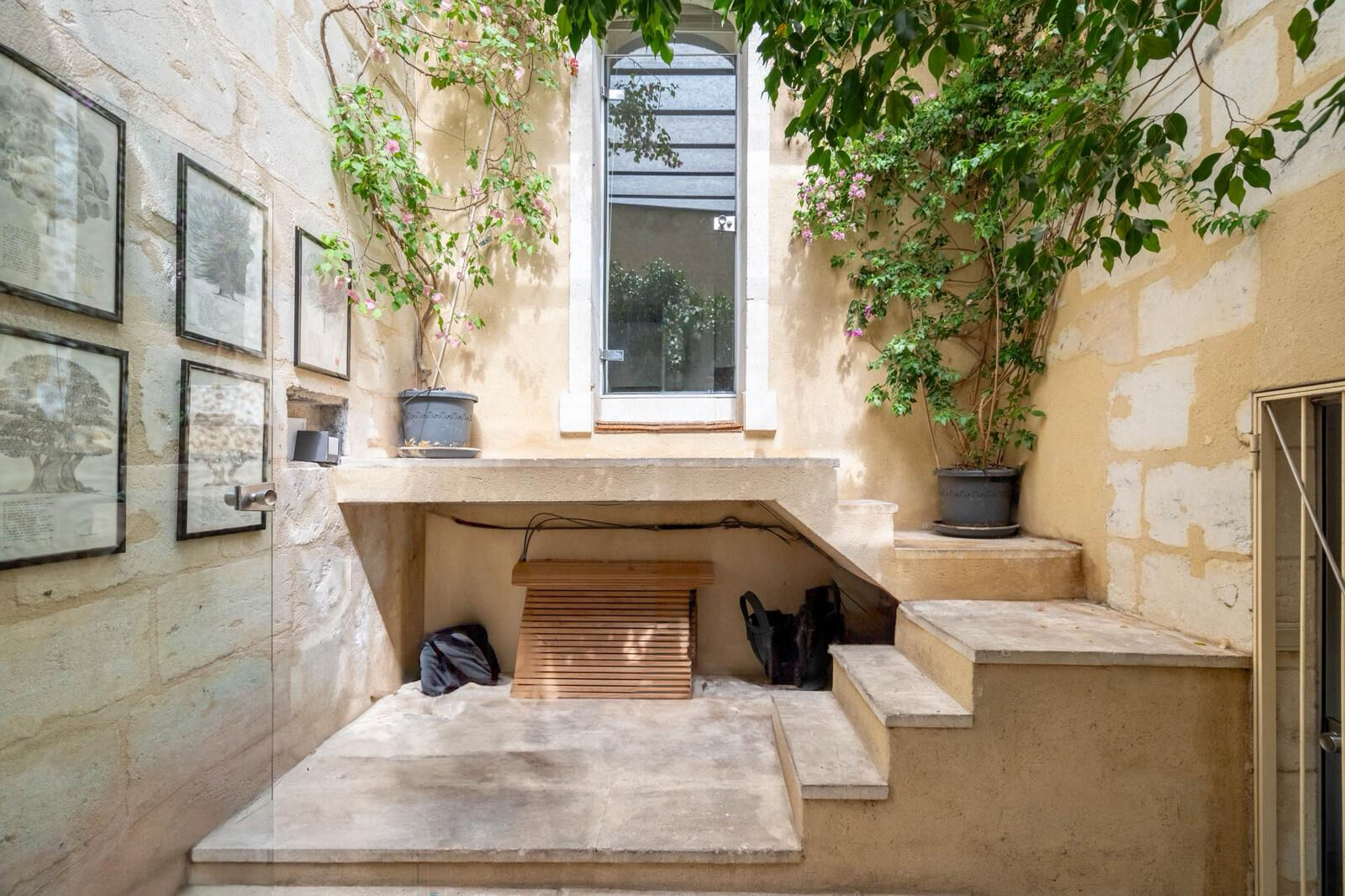 Appartement avec vues et jardin suspendu
