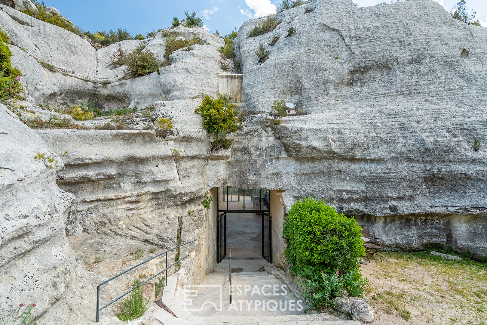 Un trésor minéral au coeur des Alpilles