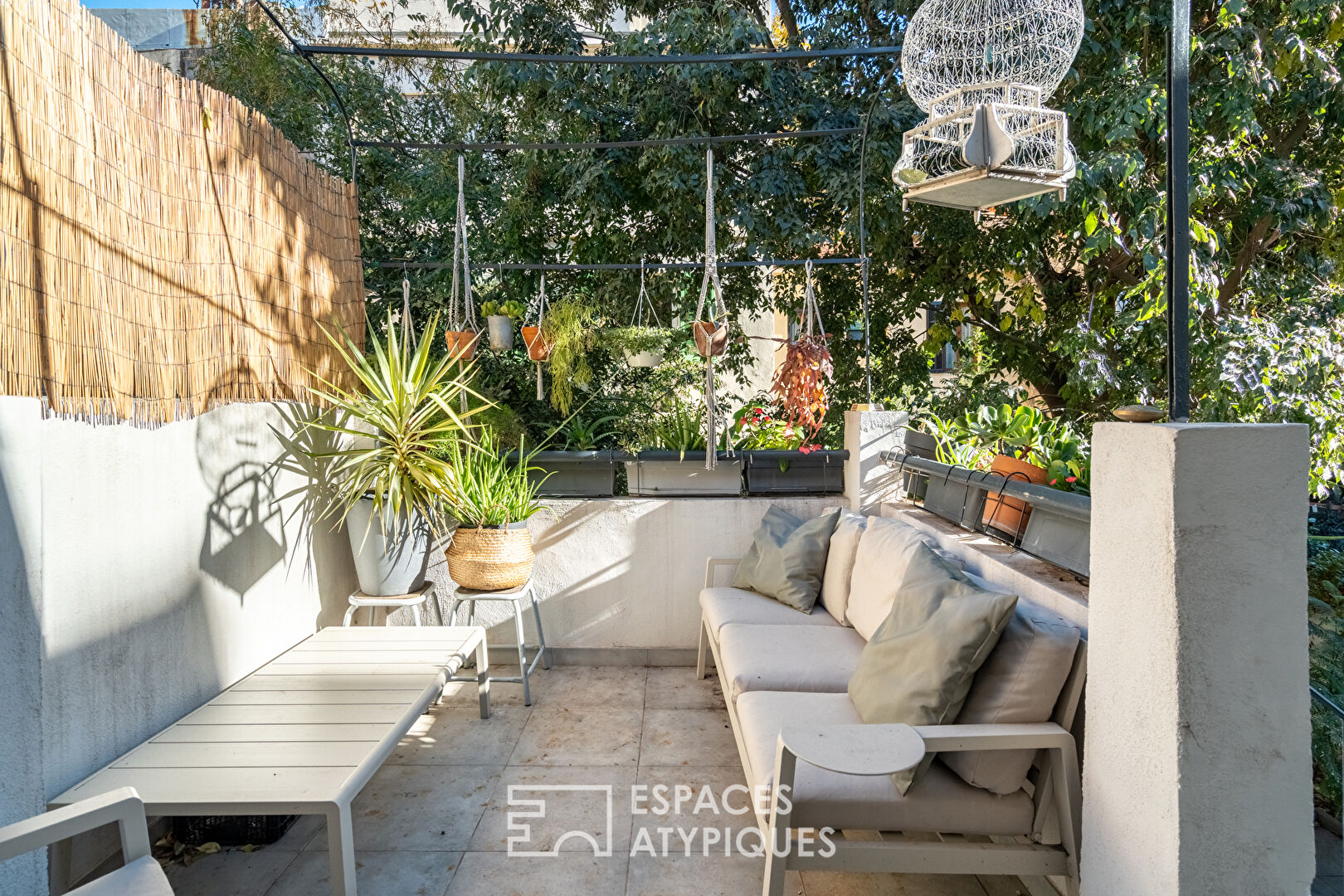 Maison de Ville rénovée avec jardin et garage