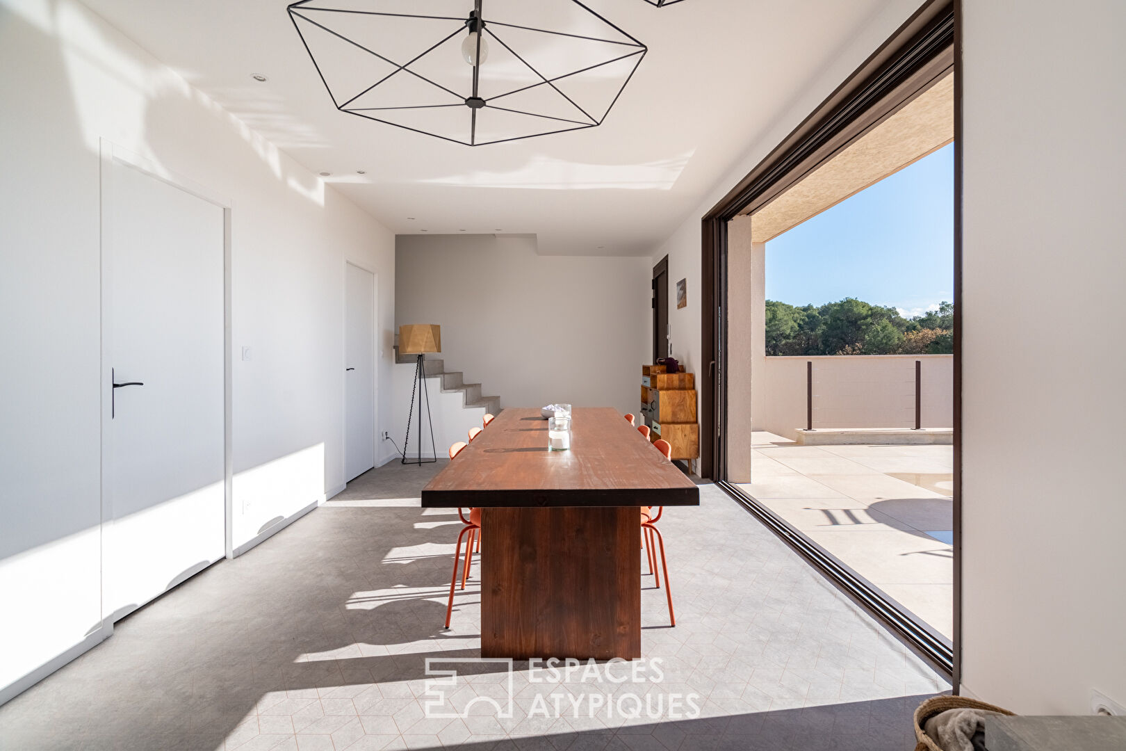 Maison d’architecte bioclimatique avec vue