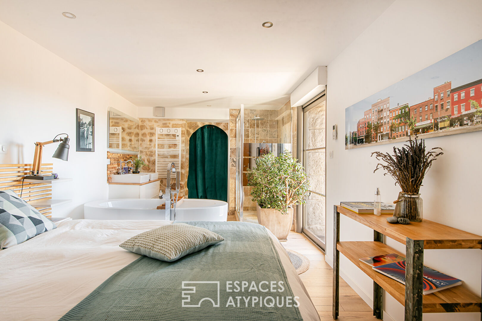Renovated village house with panoramic terrace and independent studio