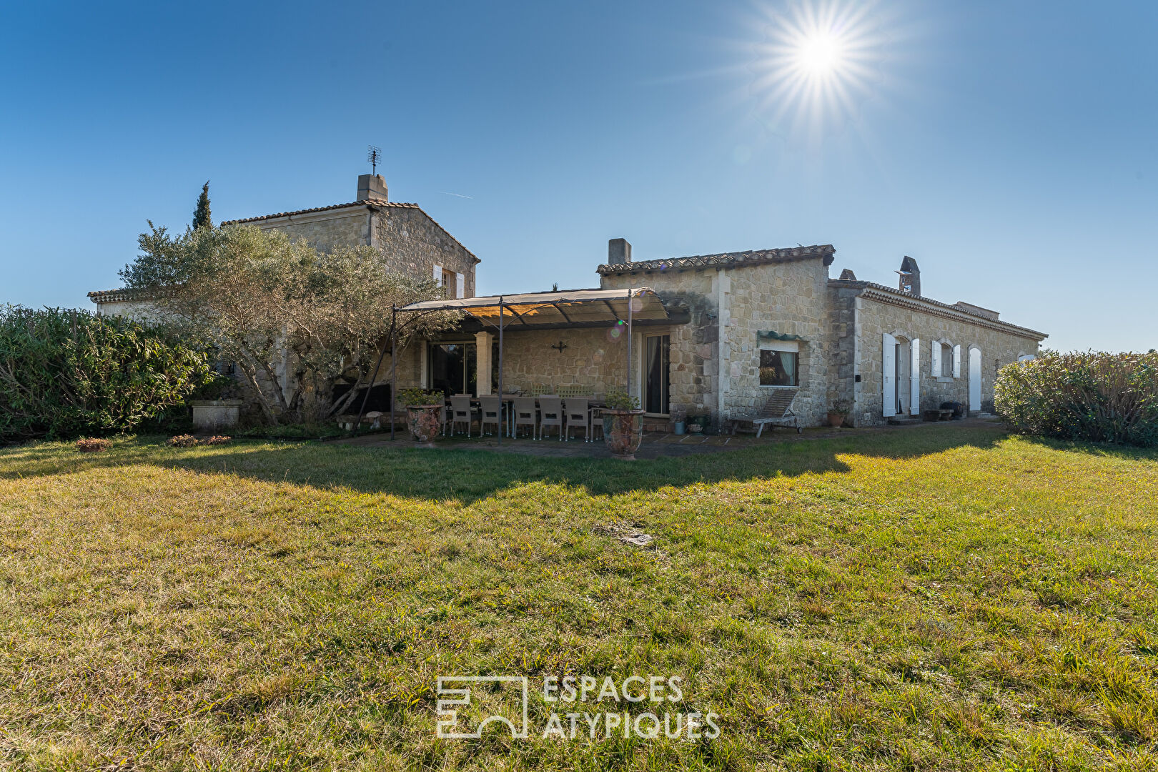 Propriété d’exception avec vues panoramiques
