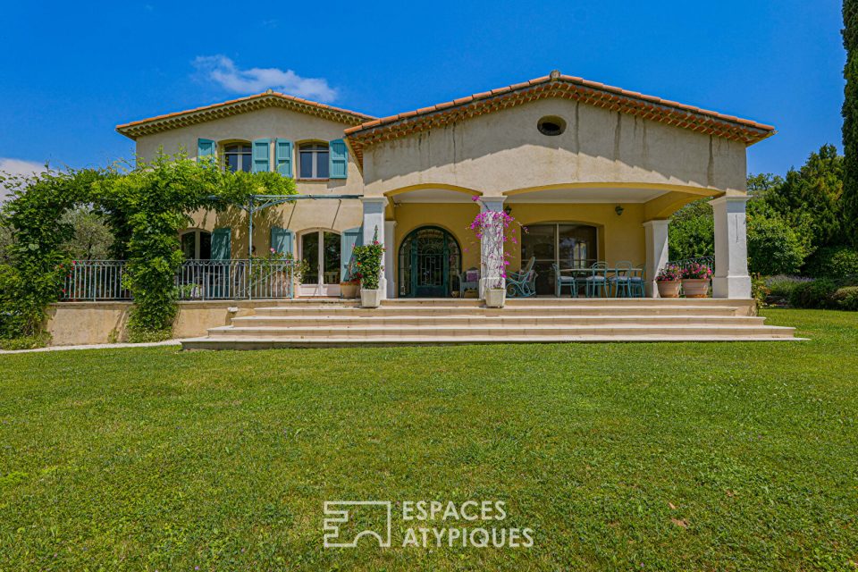 Propriété avec piscine - Chateauneuf de Grasse