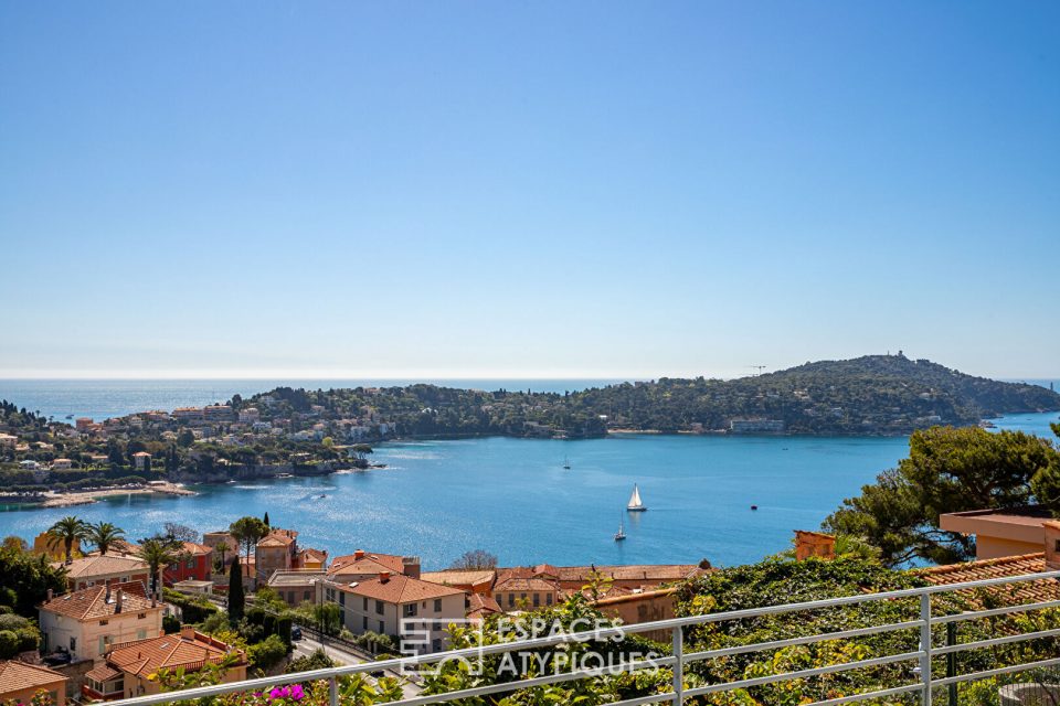 Appartement terrasse avec vue imprenable sur la rade de Villefranche-sur-Mer