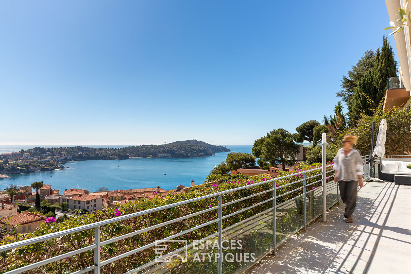 Appartement terrasse avec vue imprenable sur la rade de Villefranche