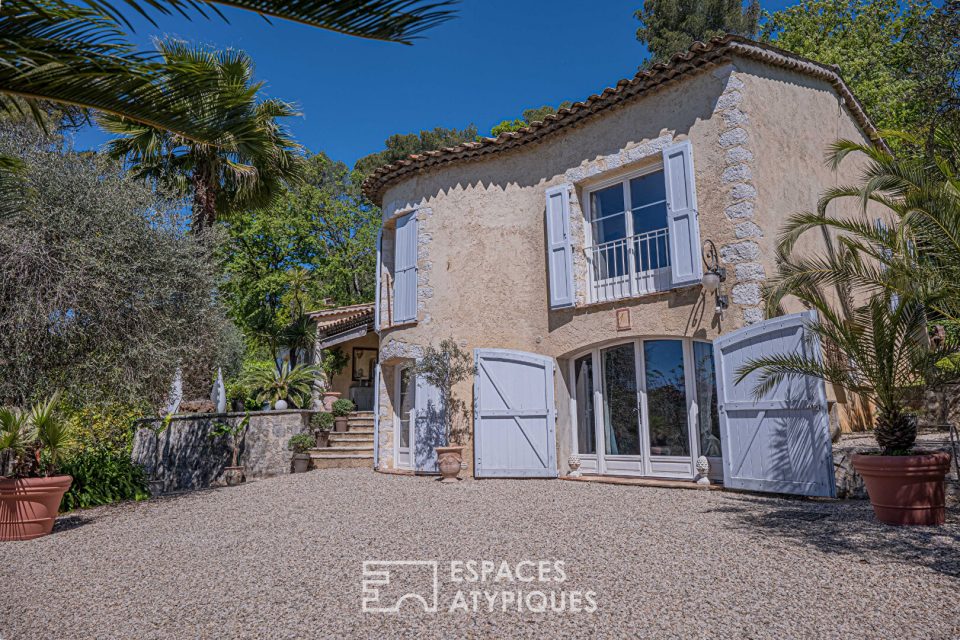 Maison d'architecte pleine de charme au Rouret
