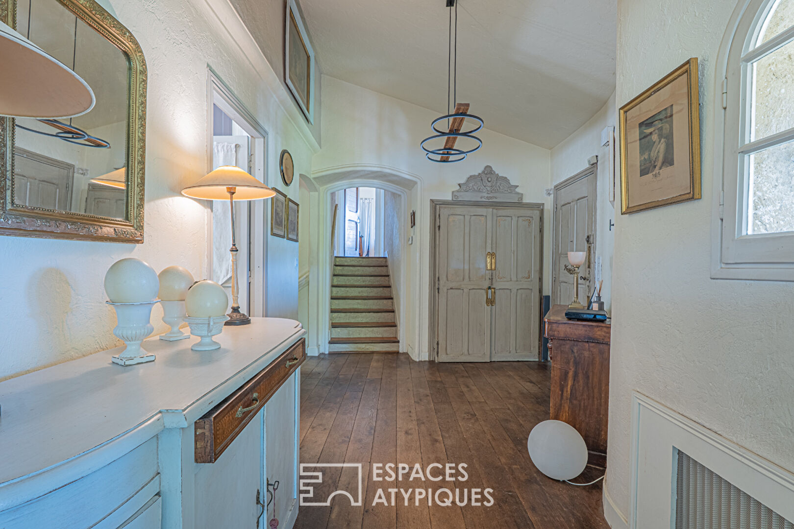 Maison d’architecte pleine de charme au Rouret
