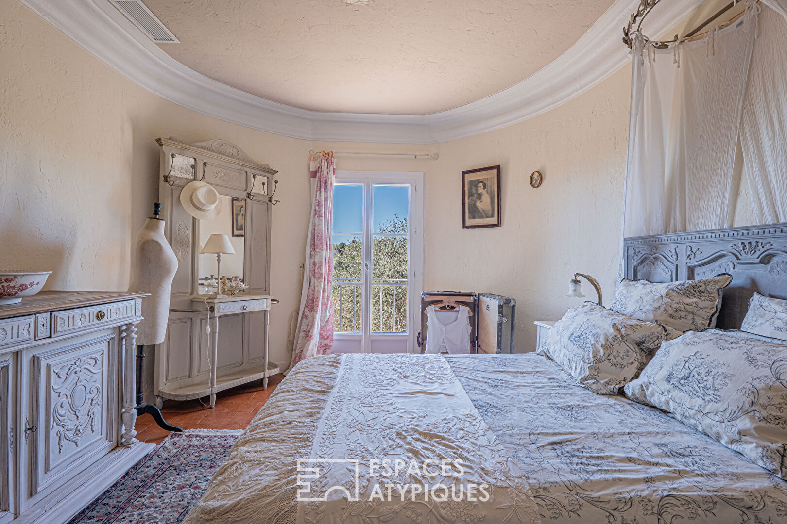 Maison d’architecte pleine de charme au Rouret