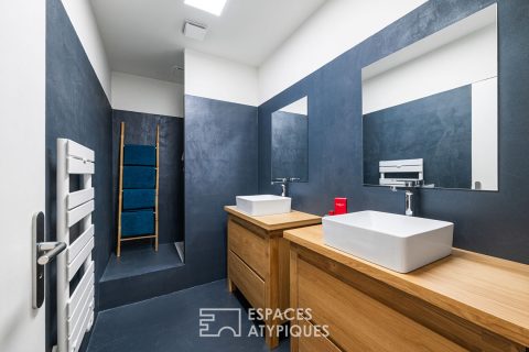 Loft 5 pièces  situé dans le quartier du Port – NICE