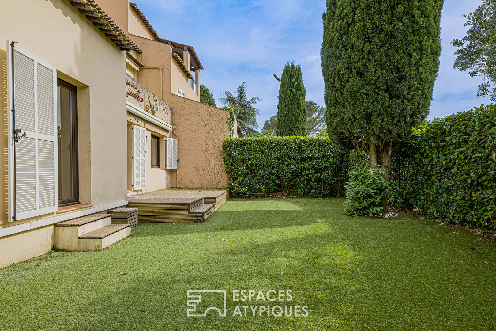 Renovated apartment with garden – Luxury residence in Mougins