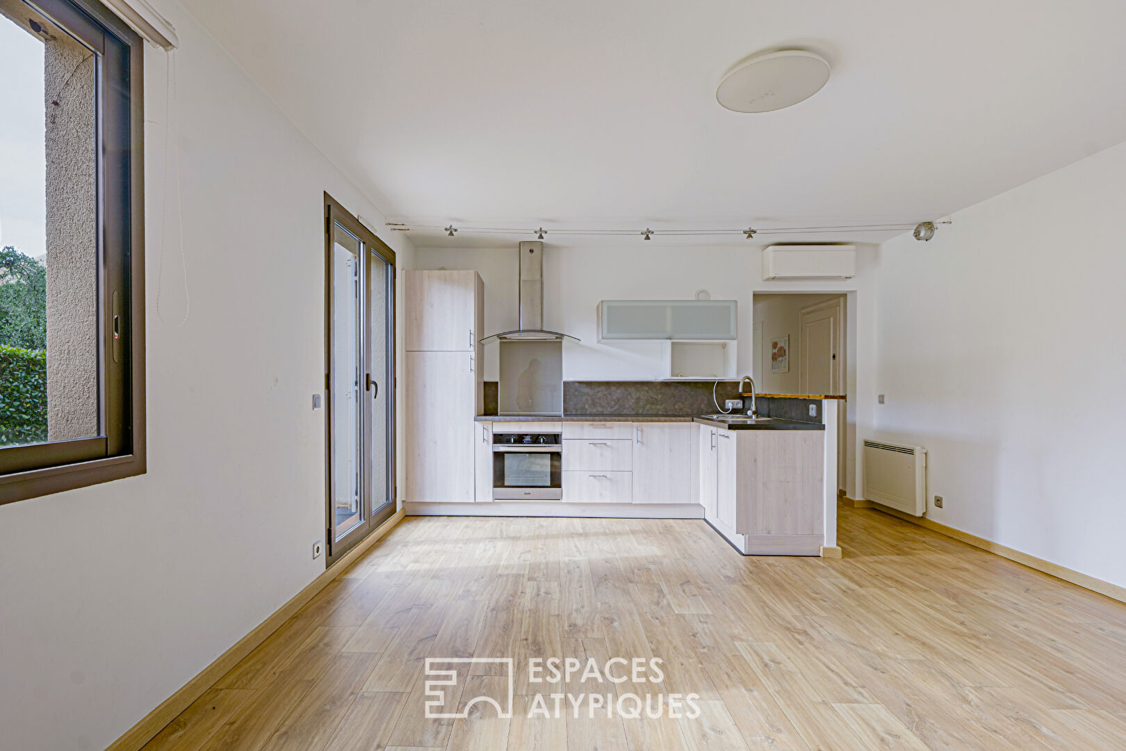 Renovated apartment with garden – Luxury residence in Mougins