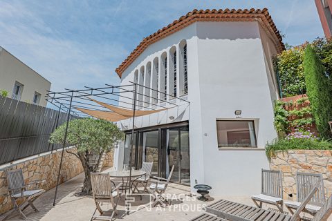 Old chapel completely renovated into a loft