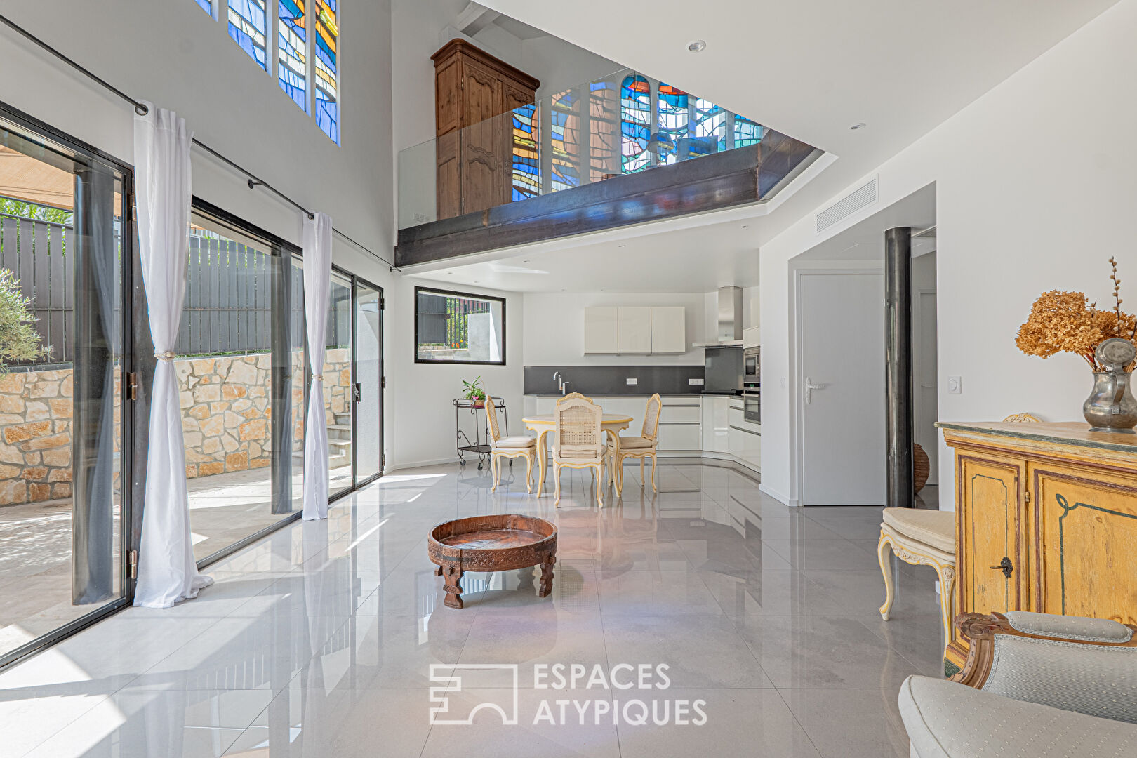 Old chapel completely renovated into a loft