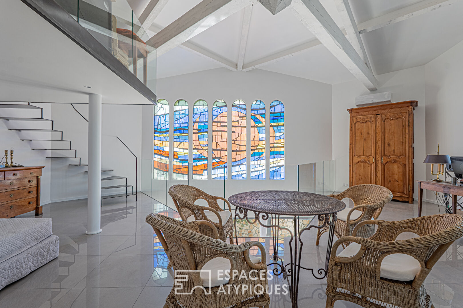 Old chapel completely renovated into a loft