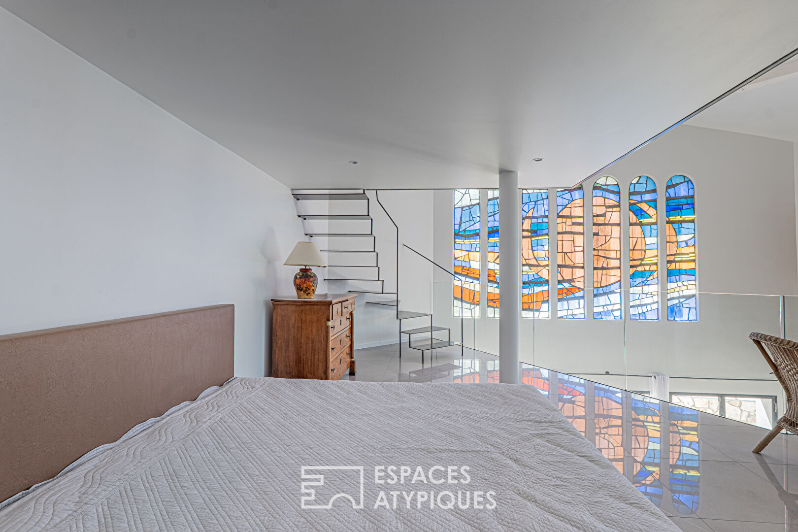Old chapel completely renovated into a loft