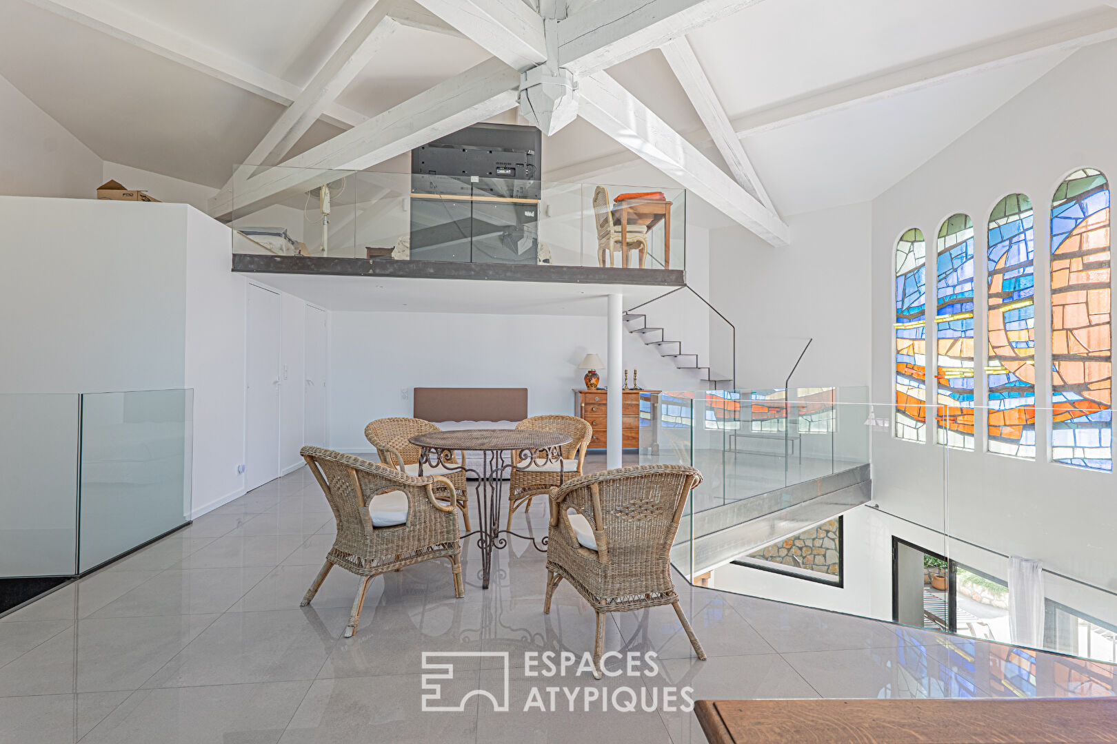 Old chapel completely renovated into a loft