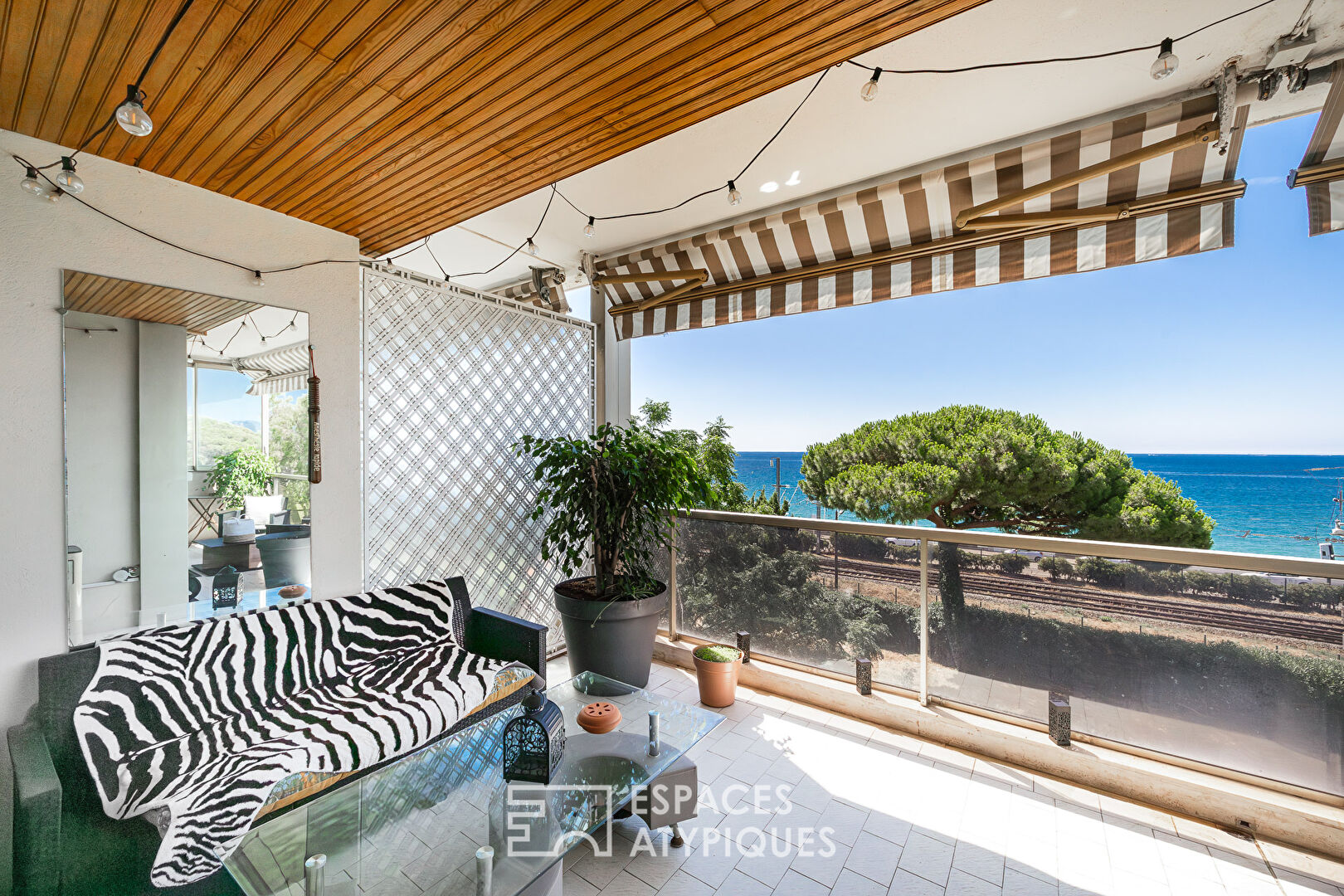Beau 3 pièces de 79m² en étage élevé, terrasse vue mer panoramique