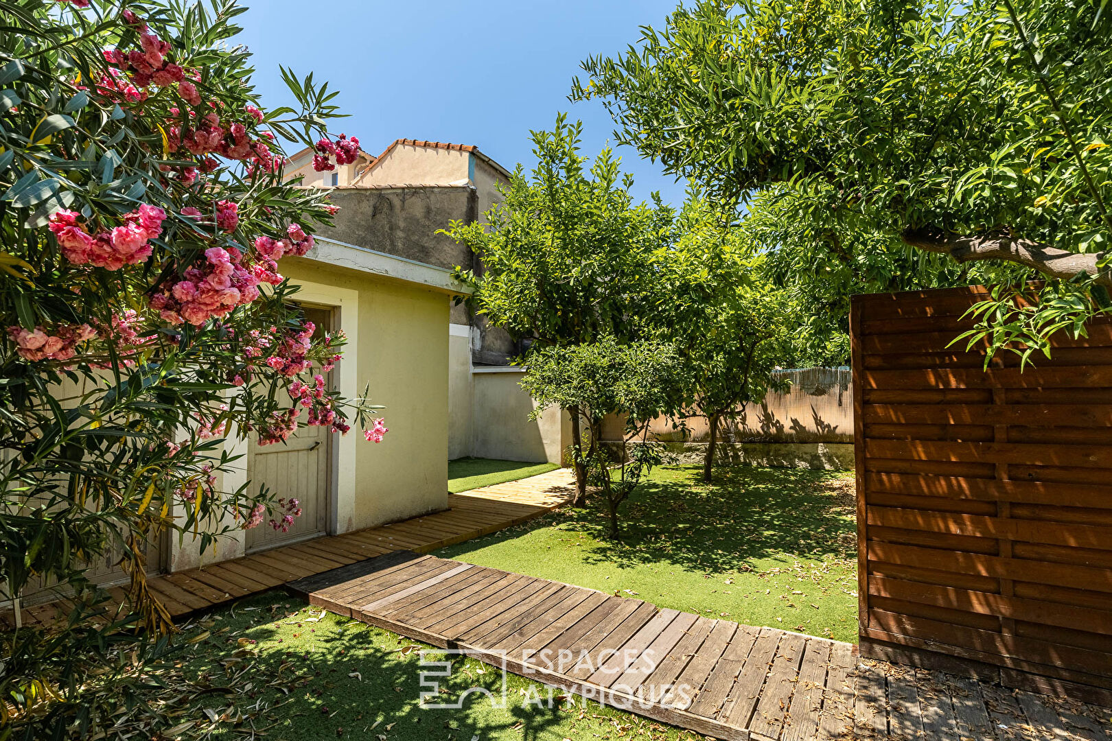 Montfleury – Elégant bourgeois 3 pièces traversant de 86m² avec balcon