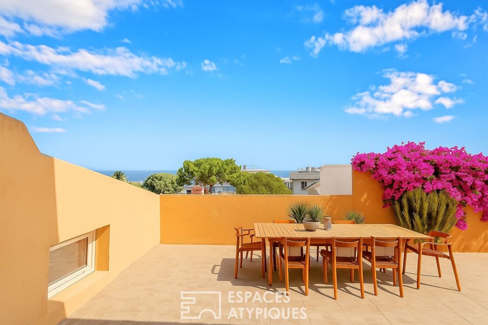 Duplex au dernier étage, offrant une vue mer panoramique sans aucun vis-à-vis