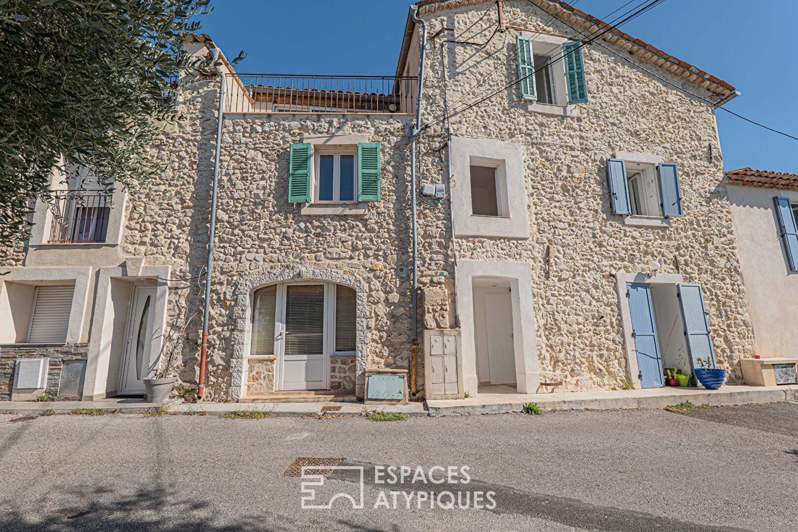 Maison de village de caractère à Mougins avec vue mer imprenable