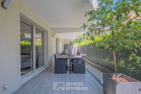 Appartement type 4 avec 40m2 de terrasse en rez de jardin – NICE