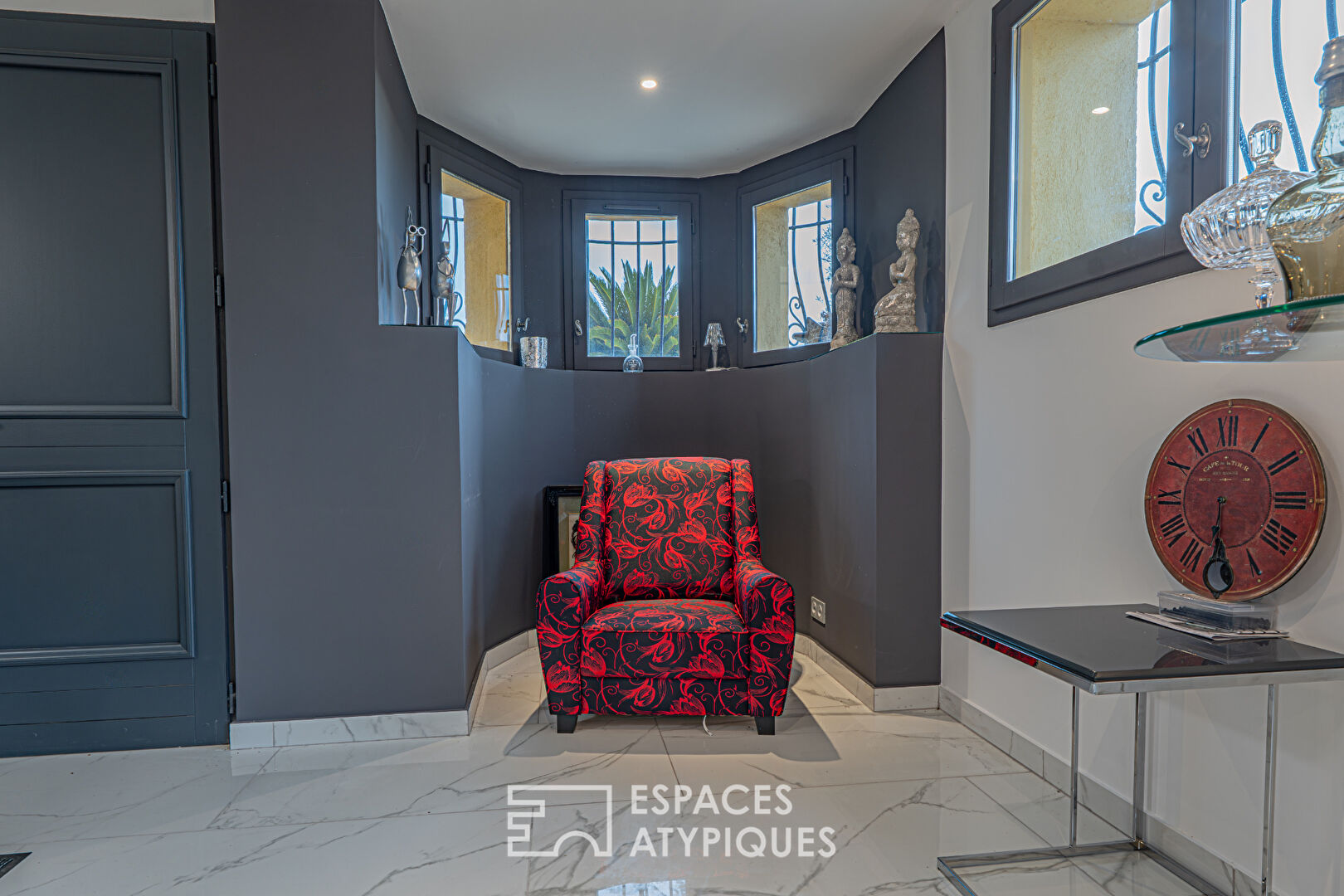 Fabron – Bien d’exception en rez-de-jardin avec vue panoramique mer