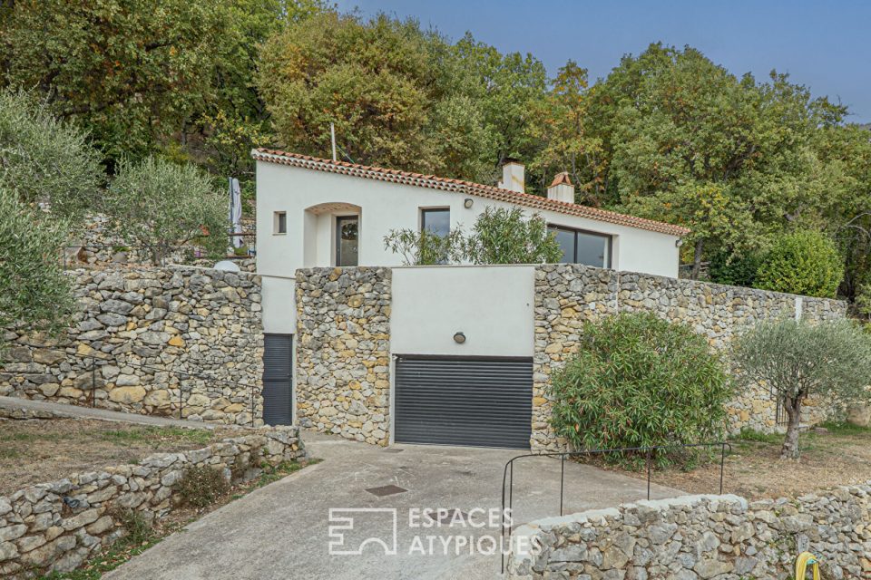 Arrière-Pays Saint-Vallier-de-Thiey - Villa d'Architecte avec vue dégagée