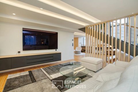 Luxury Loft in Cannes: Contemporary Architecture and High-End Amenities