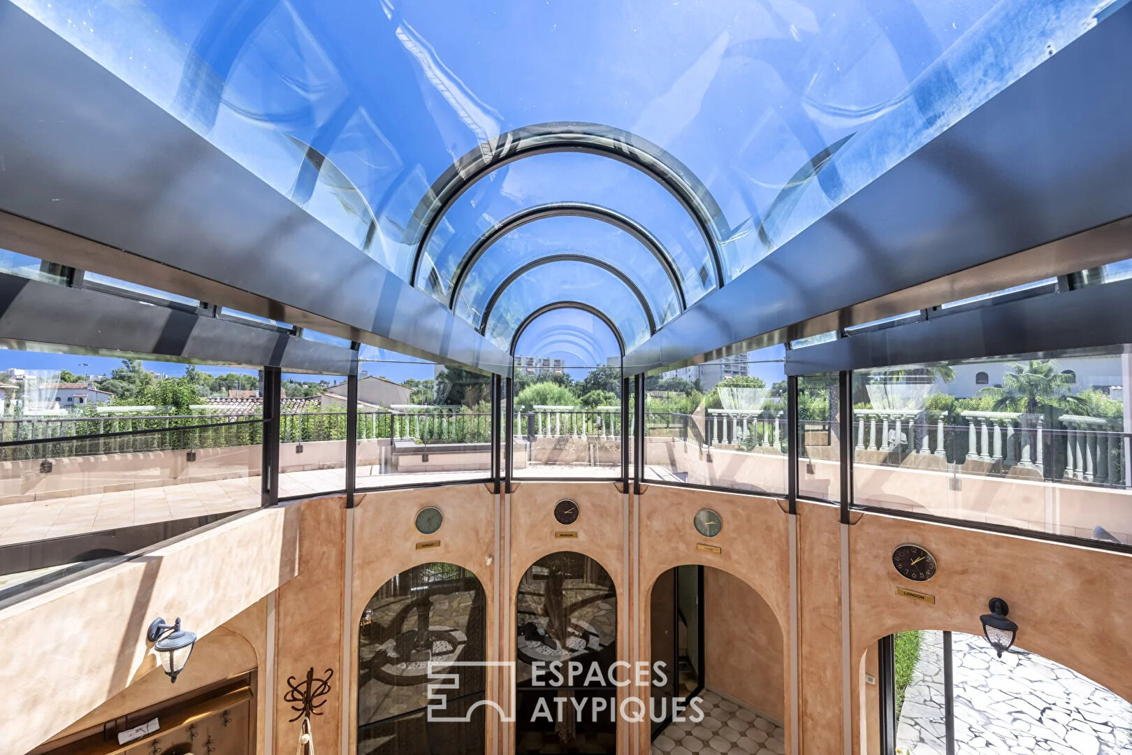 L’Éloge du Modernisme à Antibes