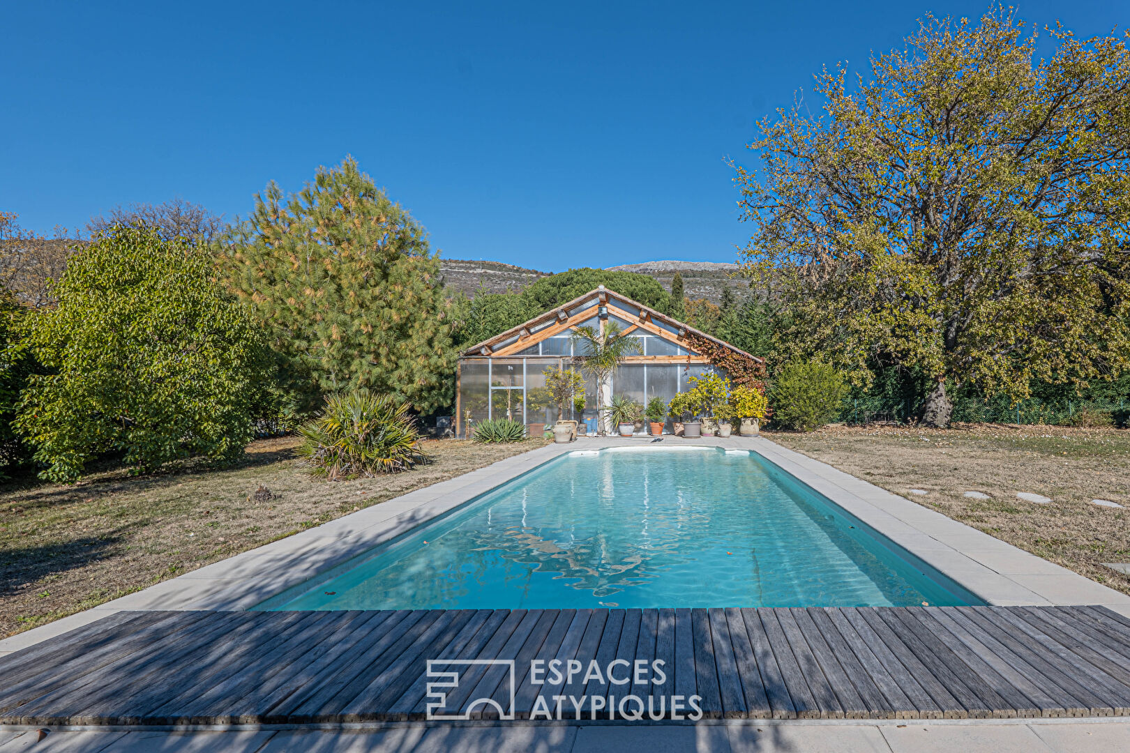 Villa traditionnelle de Plain-Pied à Saint-Vallier-de-Thiey