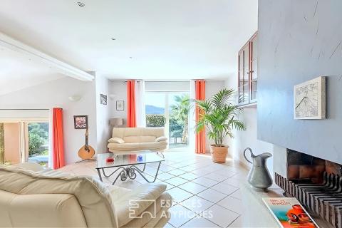 Belvédère azuréen : l&rsquo;art de vivre entre mer et Tanneron à La Roquette sur Siagne