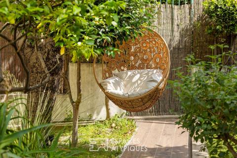 Un appartement avec un jardin secret au Port de Nice