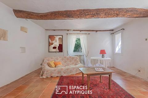 Ancienne ferme en pierre à rénover à Opio – 270 m² privatifs