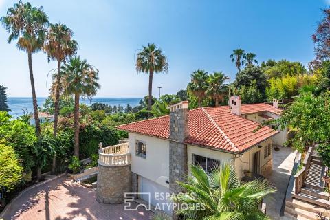 Villa vue mer et son jardin d&rsquo;Éden intimiste à Golfe-Juan