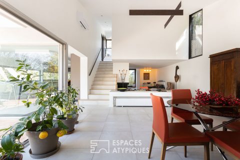 Villa californienne avec piscine et vue