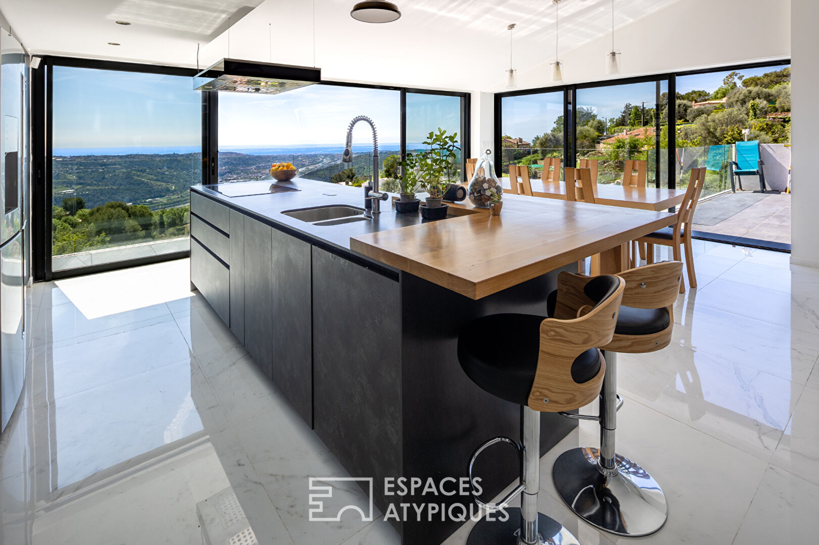 Maison d’architecte néoprovencale à Super Gattières