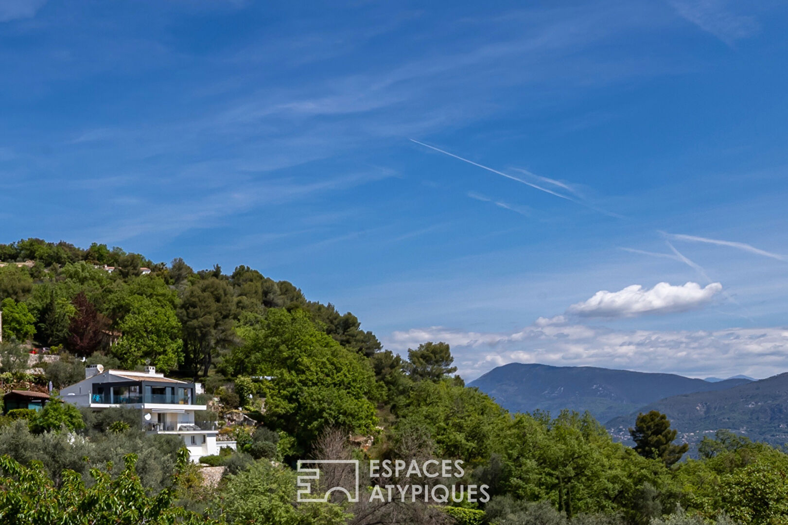 Maison d’architecte néoprovencale à Super Gattières