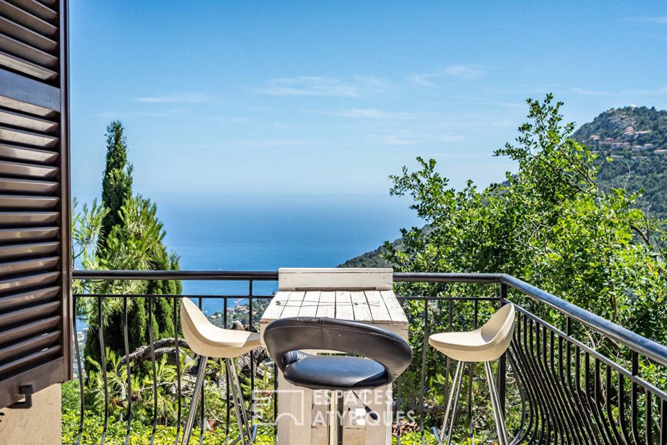 Rez-de-jardin avec vue mer contemplative et studio indépendant