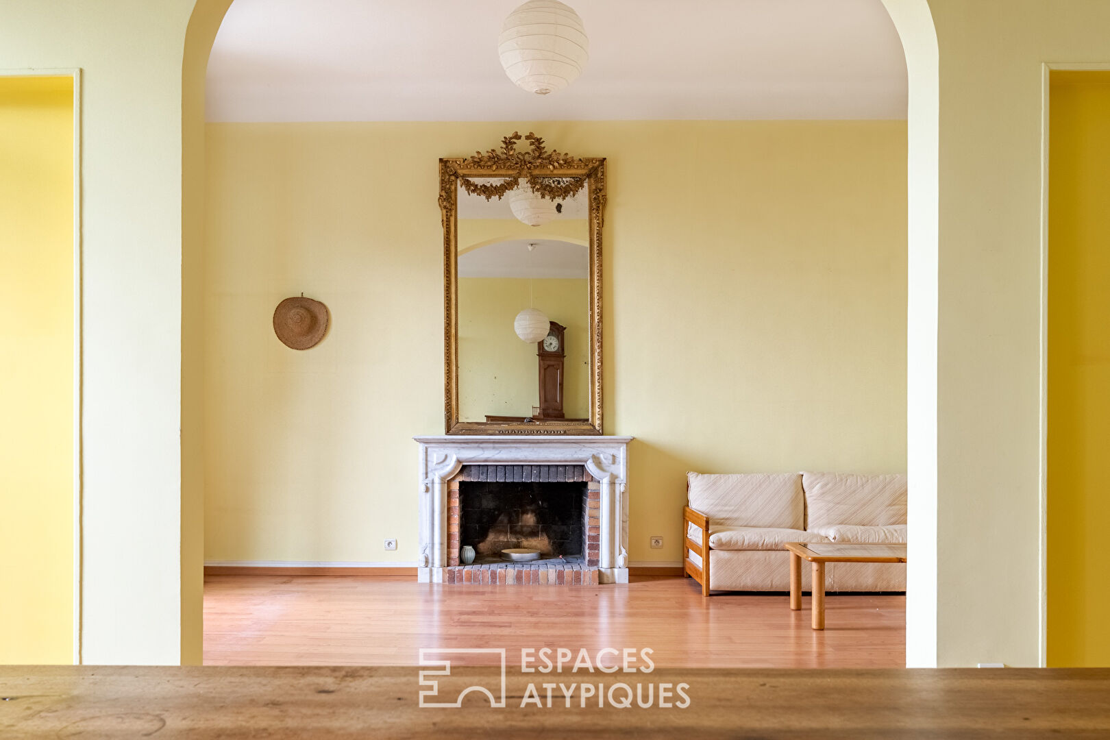 Bel appartement avec terrasse vue mer, dans un ancien hôtel particulier