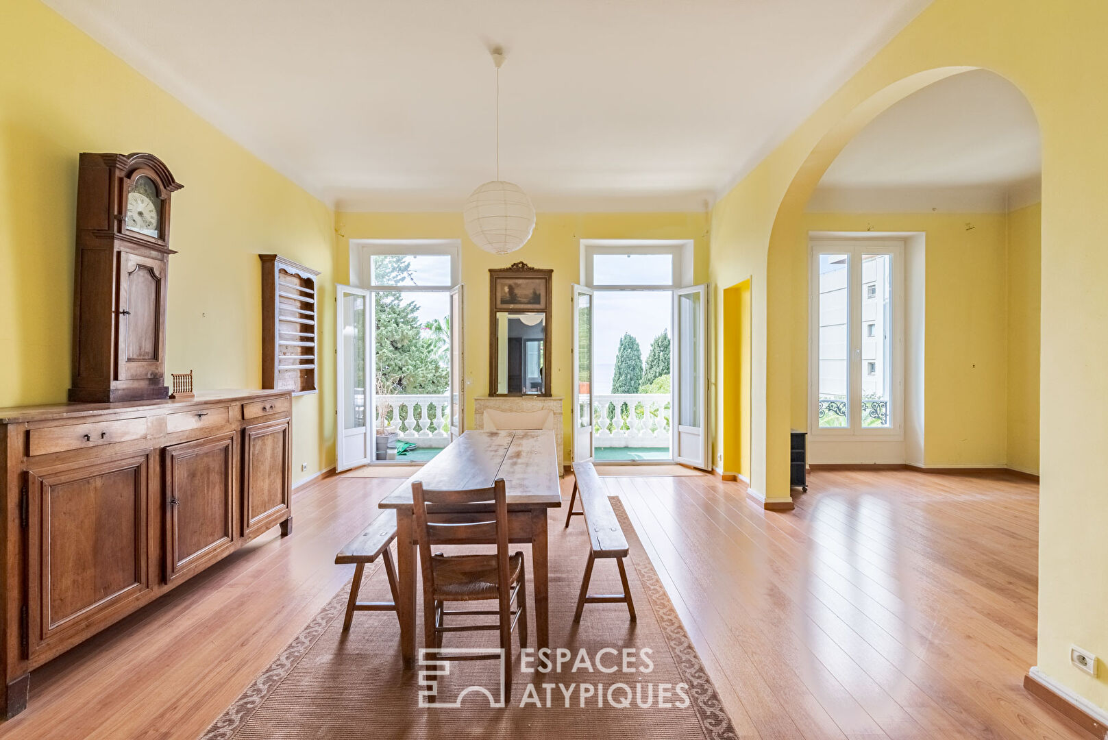 Bel appartement avec terrasse vue mer, dans un ancien hôtel particulier