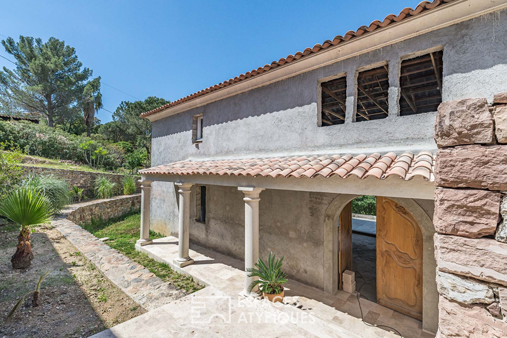 Villa sur les colline de Super Cannes