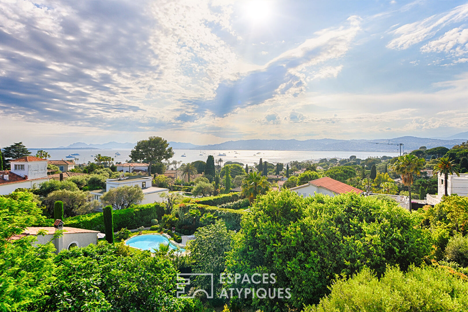 Bourgeois with panoramic view in Cap d’Antibes