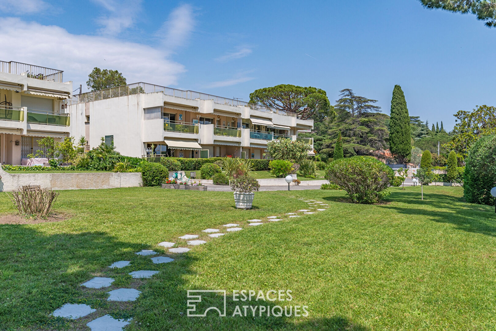 Appartement avec rooftop, piscine et vue mer