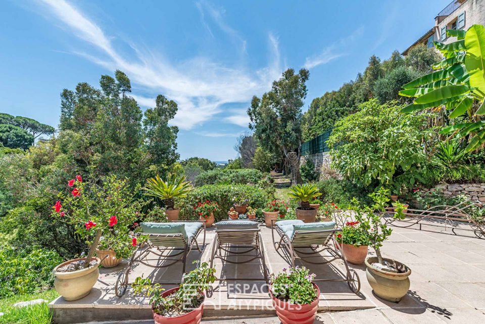Appartement et son jardin paysagé à Cannes
