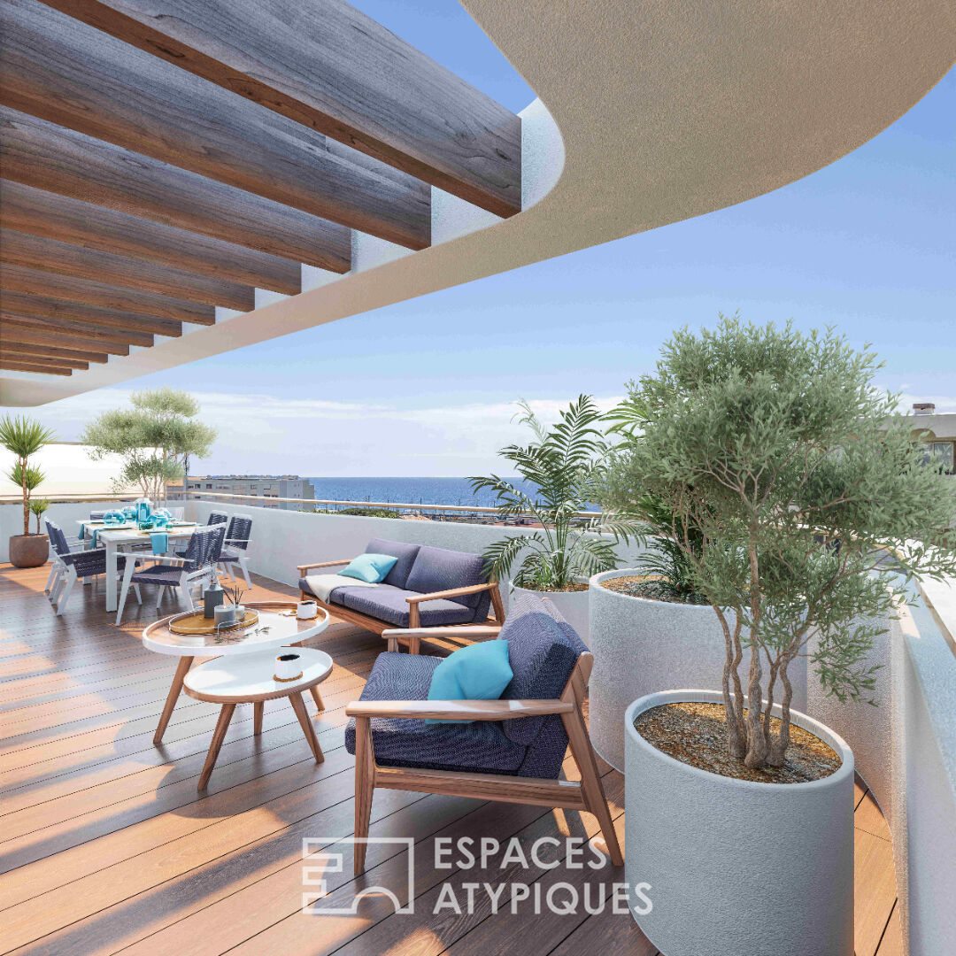 Appartement en dernier étage avec terrasse et vue mer