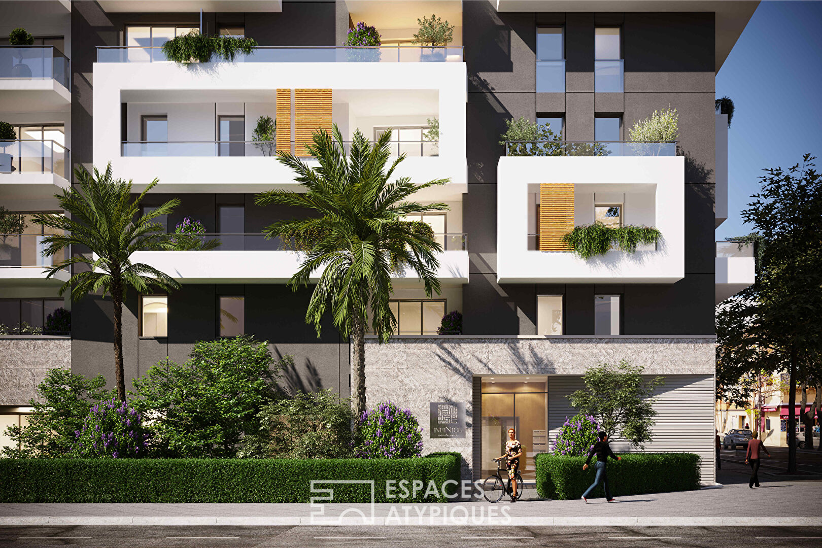 Duplex en dernier étage à Nice