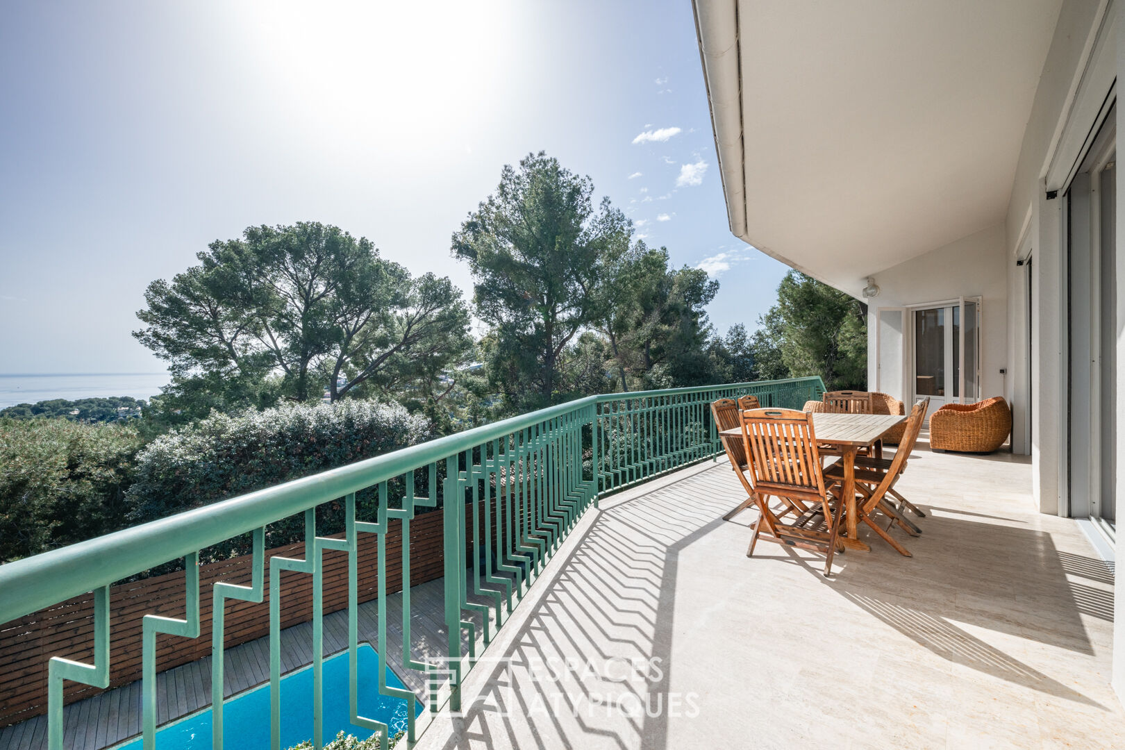 Villa d’architecte et sa vue panoramique à Vallauris