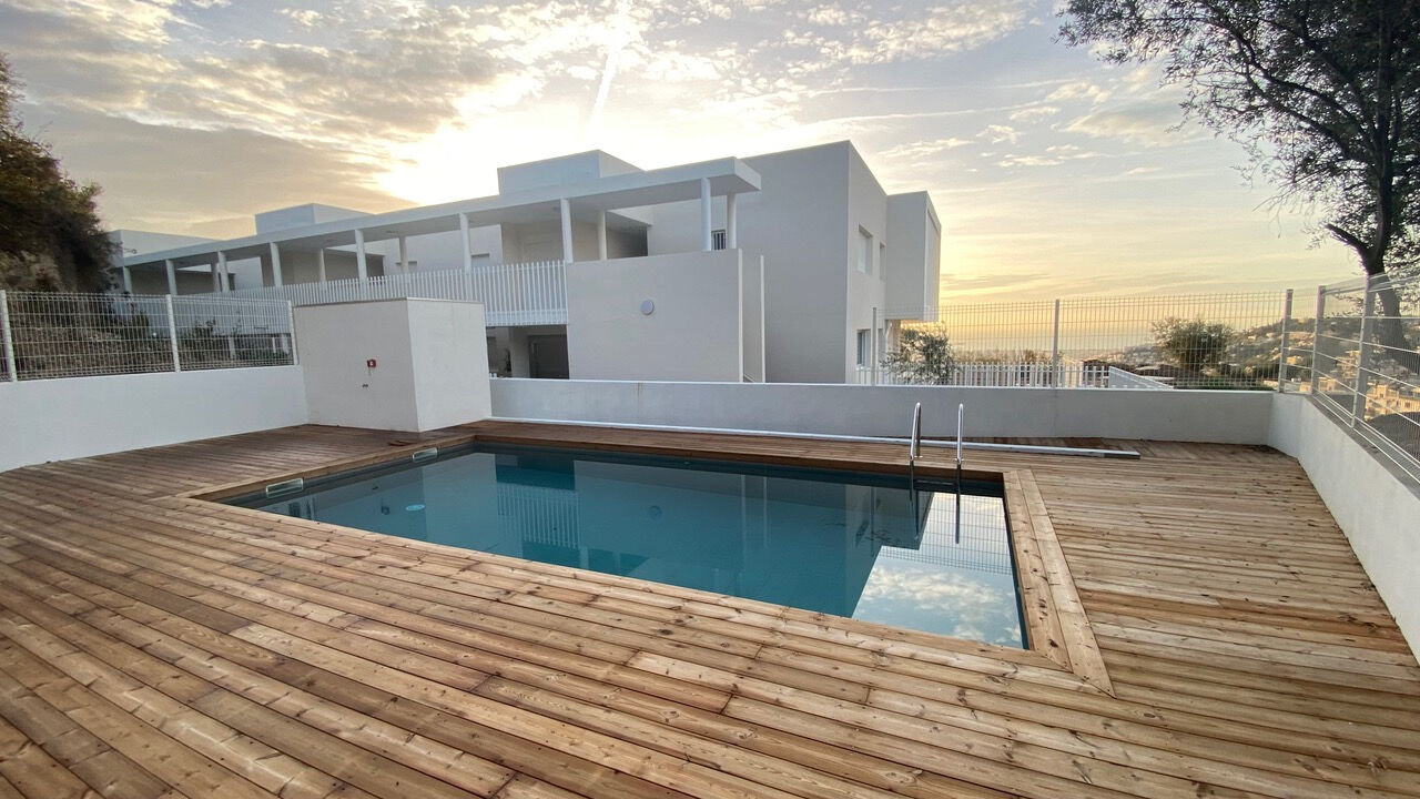 Appartement avec vue mer dans les hauteurs de Nice