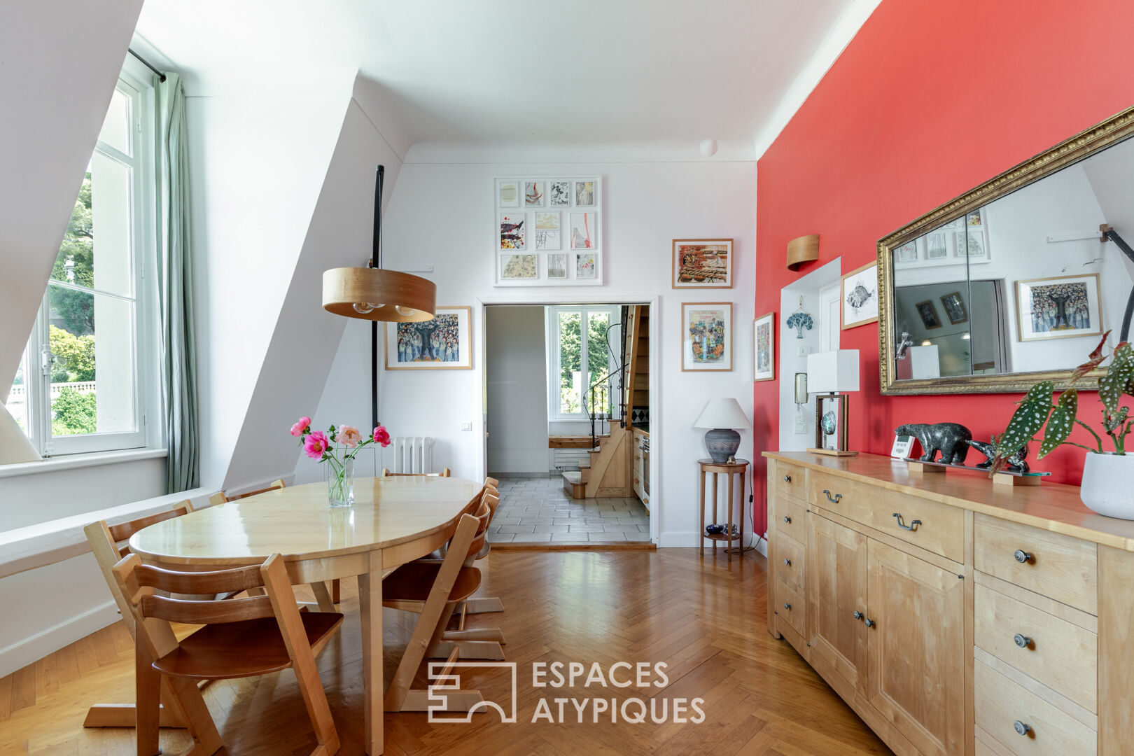 Appartement dans une Demeure Bourgeoise avec vue mer